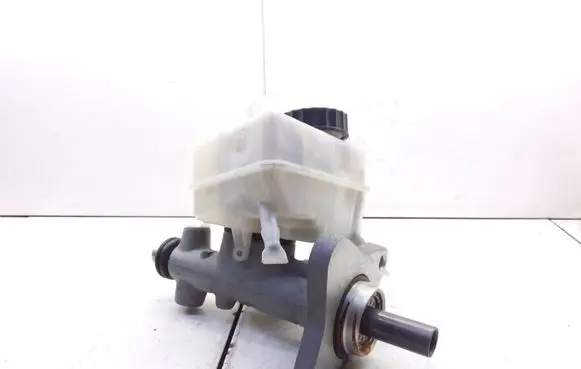Mercedes-Benz C W203 Master brake cylinder A2034300002