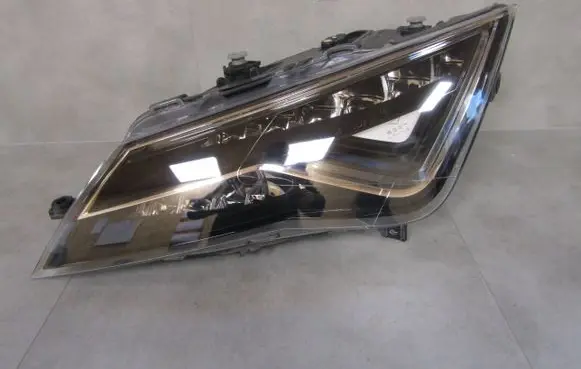 Seat Leon (5F) Headlight/headlamp 5F1941007G 90100839