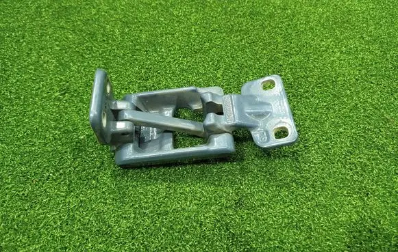 Rear door upper hinge