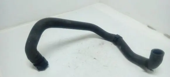 Volkswagen Touran I Engine coolant pipe/hose