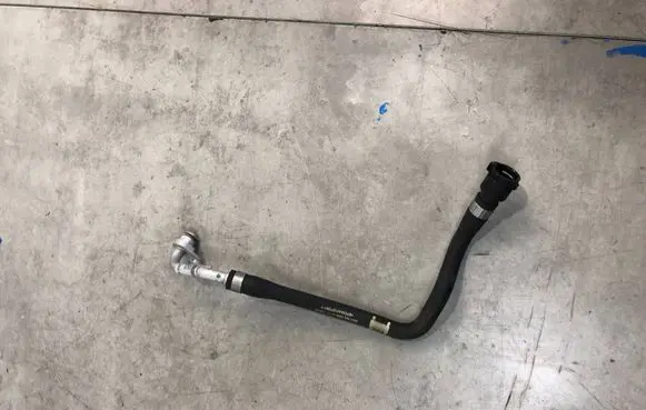Mercedes-Benz GLE W167 Coolant pipe/hose A2562031502
