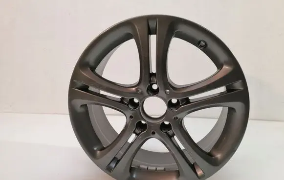 Mercedes-Benz CLA C117 X117 W117 R17 alloy rim A2464011500