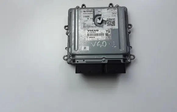 Volvo XC60 Engine control unit/module 31272462AA