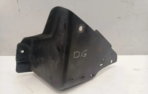 Hyundai Kona I Rear bumper underbody cover/under tray 86698J9000