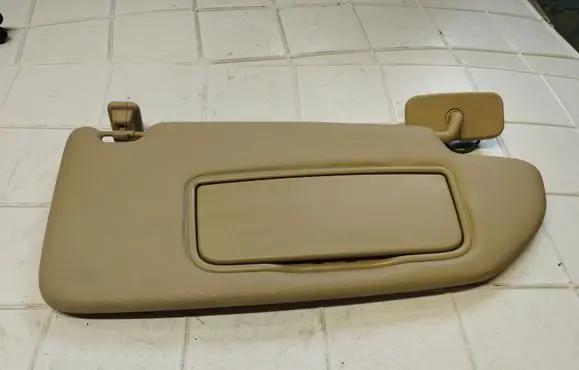 Volvo S60 Sun visor