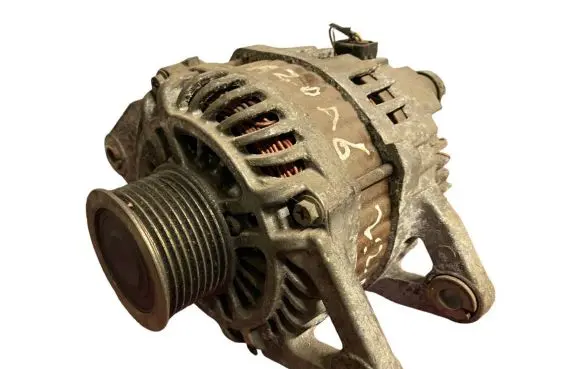 Mazda 6 Generator/alternator A2TJ0681A