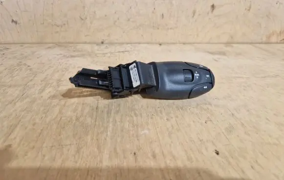 Peugeot 207 Head unit multimedia control 96538207XT 12271904