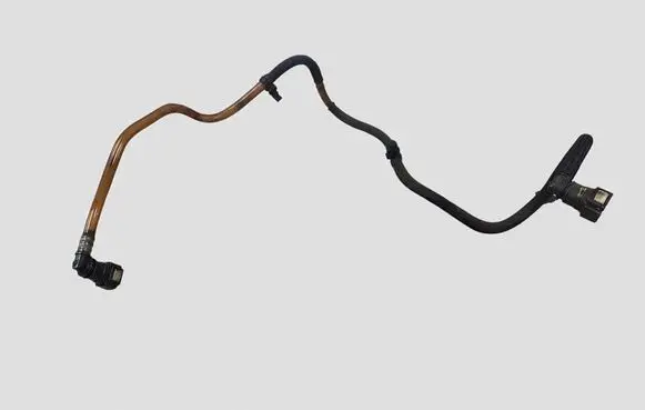 Citroen C4 I Fuel line pipe