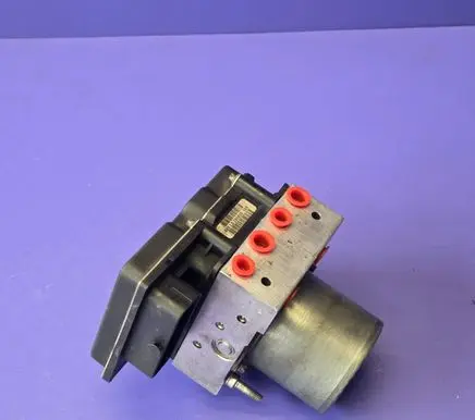 Audi A6 S6 C6 4F ABS Pump 4F0910517K 4F0614517K