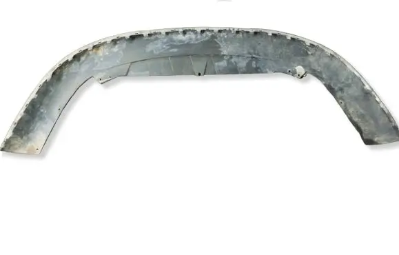Volkswagen PASSAT B6 Front bumper lip 