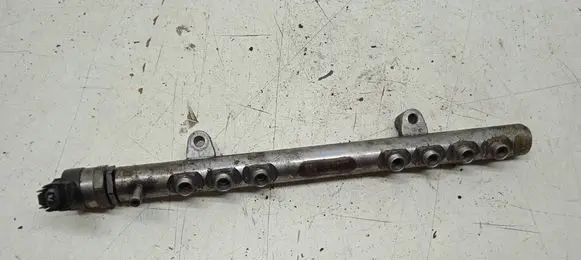 Volvo S80 Fuel main line pipe 30777759 0445215025 380750L