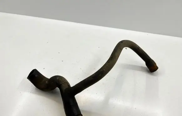 Mercedes-Benz W123 Engine coolant pipe/hose 625411