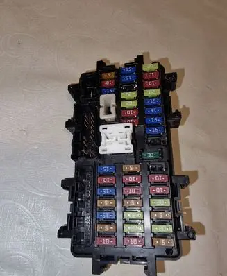 Infiniti Q50 Fuse module 001117340100113