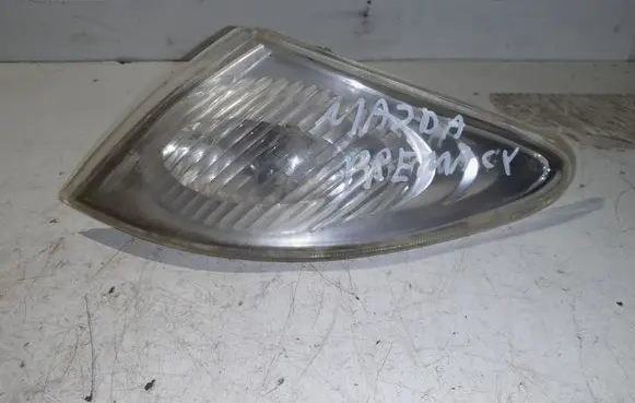 Mazda Premacy Front indicator light 185782 107D033