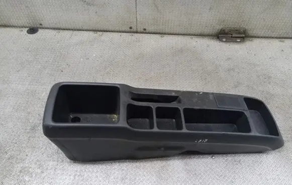 Toyota Corolla Verso E121 Other center console (tunnel) element