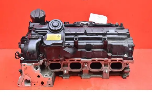 BMW 5 F10 F11 Engine head 7584313