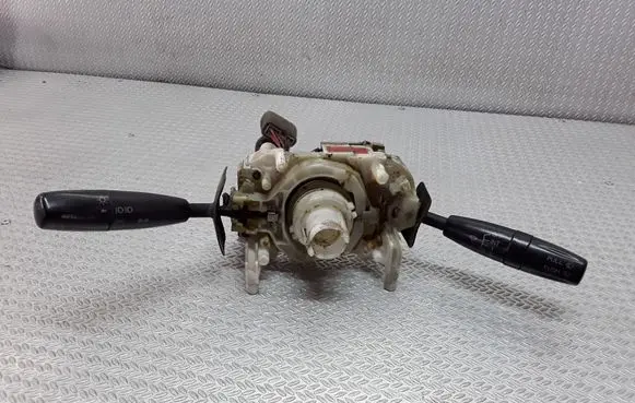 KIA Rio Wiper turn signal indicator stalk/switch 0K30C66120A