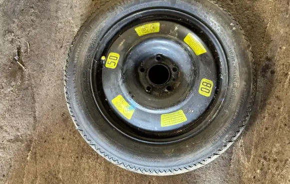 Peugeot 308 R16 spare wheel 