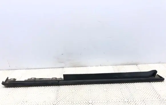 Ford Transit Courier Front sill (body part) 