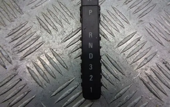 Opel Corsa D Head up display trim 13205193