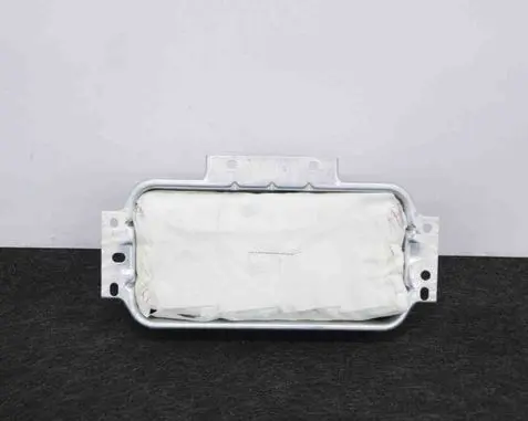 Mercedes-Benz GL X166 Passenger airbag