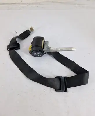 Mercedes-Benz E W124 Front seatbelt 2018607285