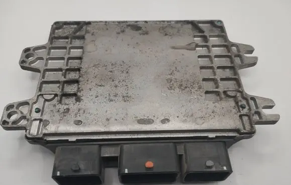 Citroen C4 II Picasso Engine control unit/module B2M330400A13620