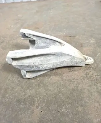 Volkswagen Transporter - Caravelle T5 Engine mounting bracket 7E0199370