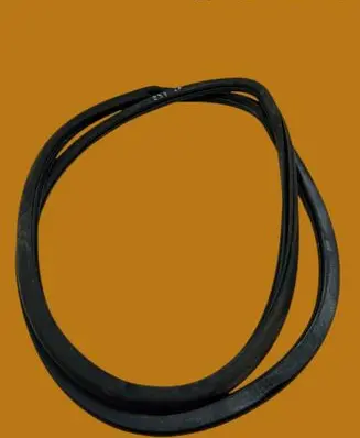 Jeep Cherokee Rubber seal front door (on door) 