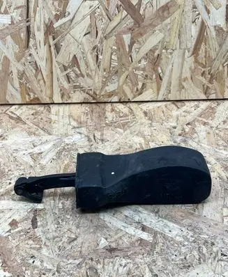 Volkswagen PASSAT B8 Front door check strap stopper 3G0837267