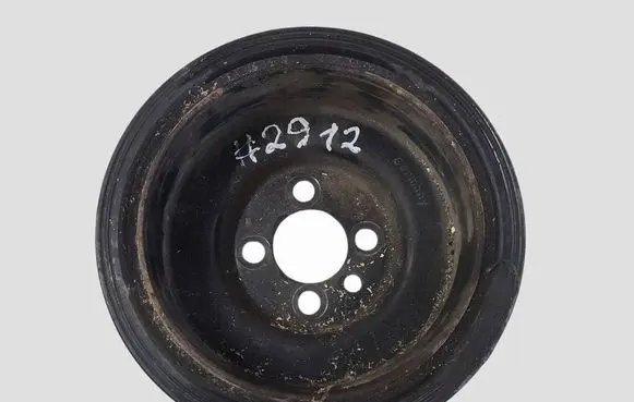 Skoda Superb B6 (3T) Crankshaft pulley 038105243M