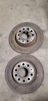 Volkswagen PASSAT B6 Rear brake disc