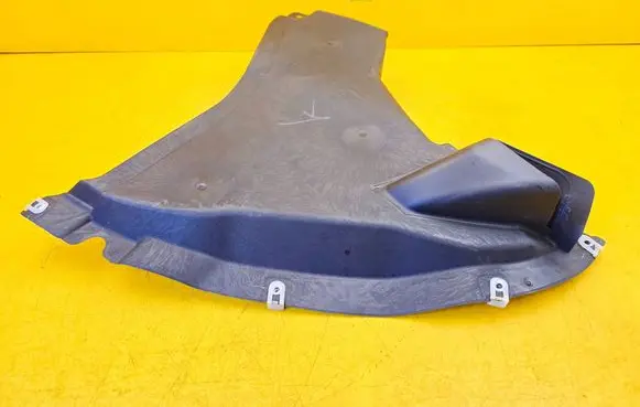 BMW X4M F98 Front underbody cover/under tray 8066312
