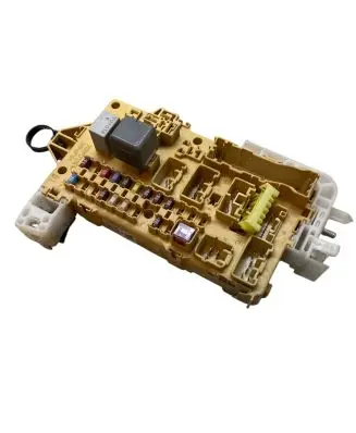 Toyota Corolla Verso AR10 Fuse module 892210F010