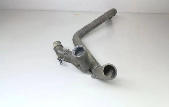 Volkswagen Golf IV Engine coolant pipe/hose 1J0121049