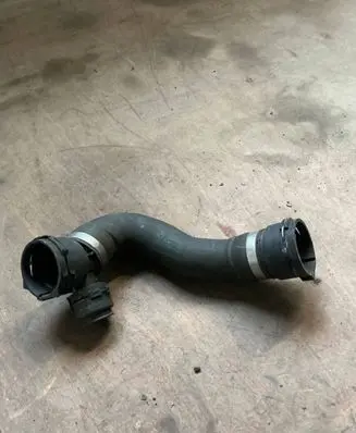 BMW X5 E70 Engine coolant pipe/hose 7808078