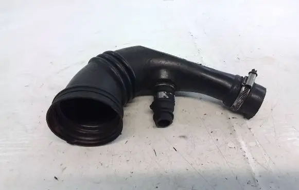 Opel Combo D Intercooler hose/pipe A941