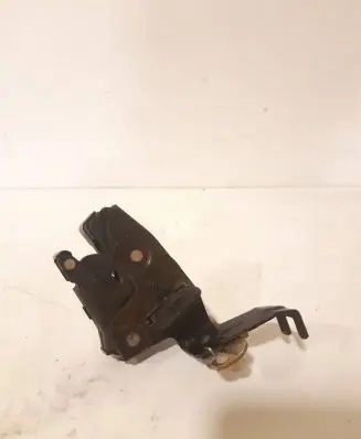Loading door lock