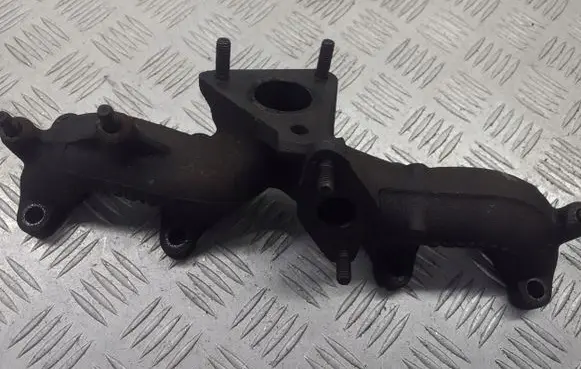 Audi A4 S4 B6 8E 8H Exhaust manifold 028253033AG