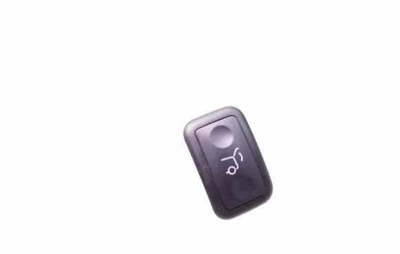Mercedes-Benz C W204 Tailgate opening switch A2048707151