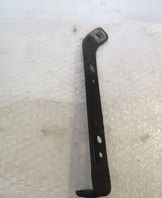 Ford Mustang VI Fender mounting bracket FR3B160199BC