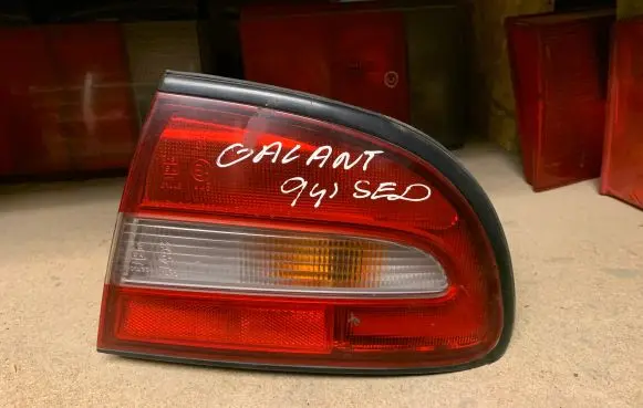 Mitsubishi Galant Rear/tail lights 0431593