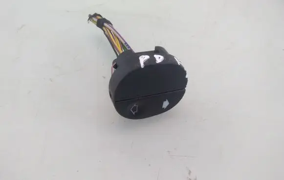 Ford Fiesta Electric window control switch