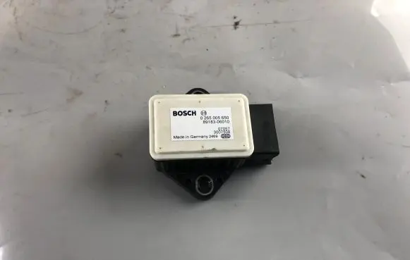 Toyota Auris 150 ESP acceleration yaw rate sensor 0265005650 07057 8918306010