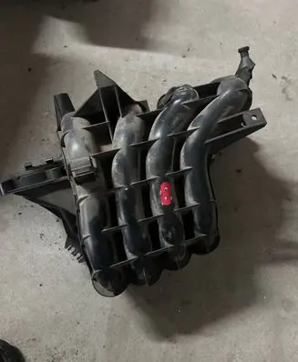 Skoda Octavia Mk1 (1U) Intake manifold 2900302879