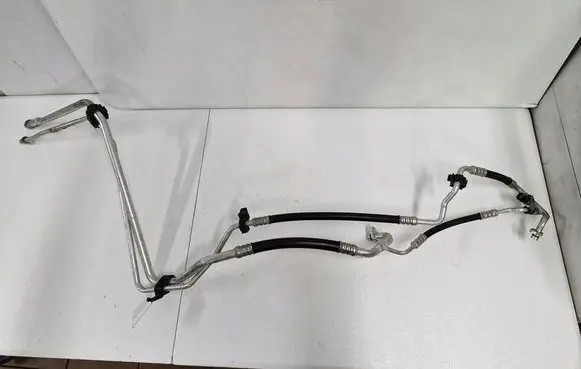 Renault Twingo III Air conditioning (A/C) pipe/hose