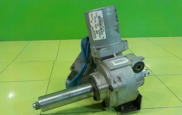 Hyundai i40 Steering rack mechanical part 563003Z300