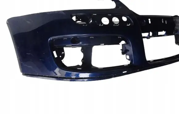 Volkswagen Golf V Front bumper GX00000088801