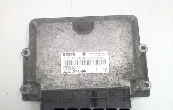 Fiat Doblo Engine control unit/module 73501235