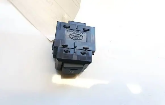 Land Rover Range Rover Sport L320 Seat heating switch YUF500120PVJ